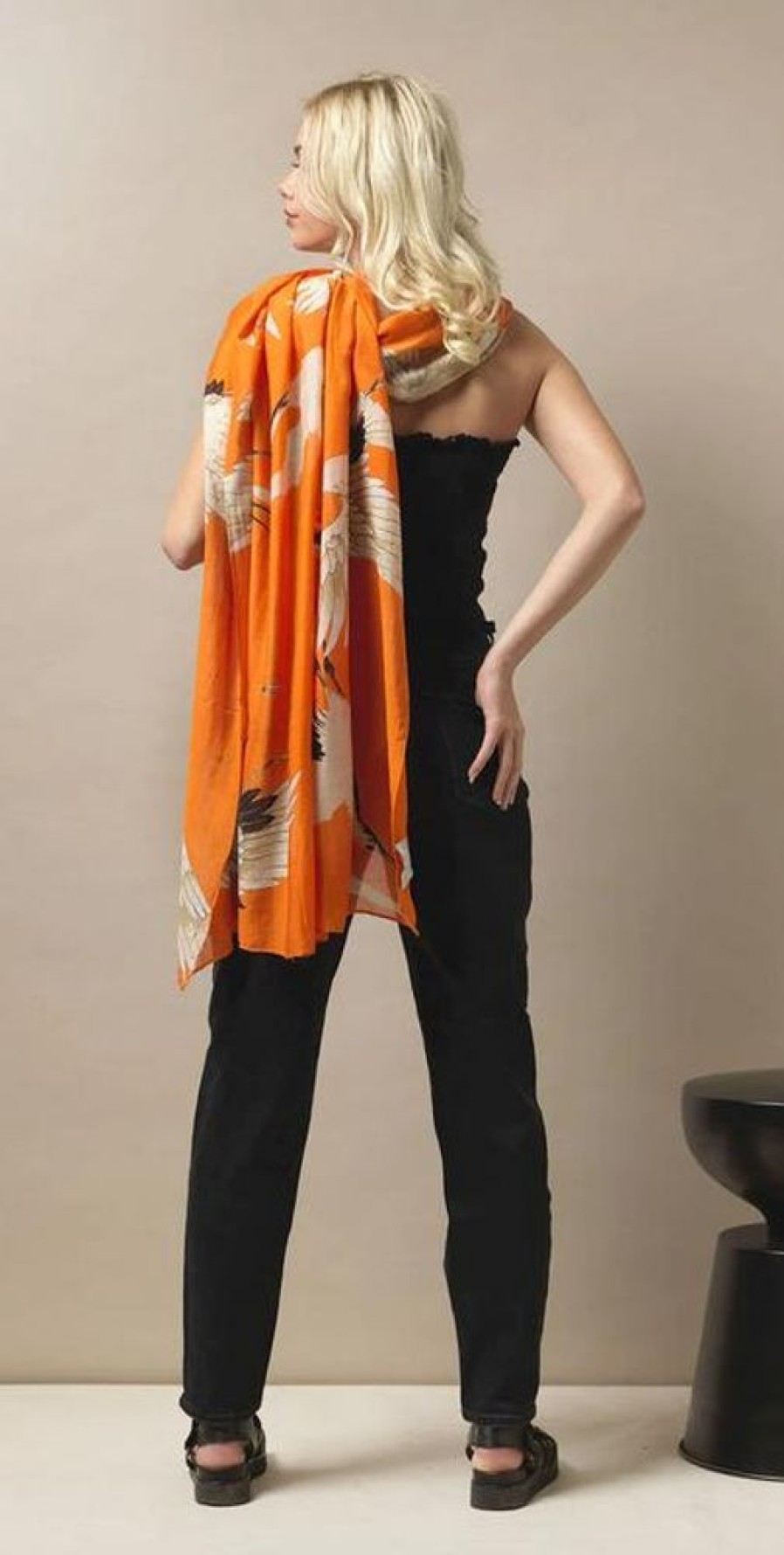 Clothing one hundred stars | Heron Orange Scarf